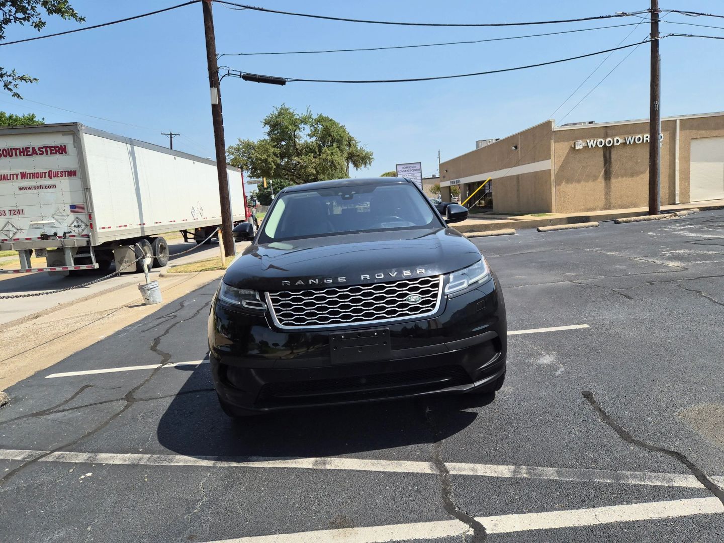 land rover range rover velar 2018 SALYB2RX2JA733261 image land rover range rover velar 2018 SALYB2RX2JA733261 image